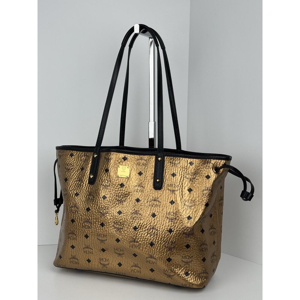 MCM Metallic Visetos Medium Shopper Tote Bag Gold Leather - Picture 4 of 16